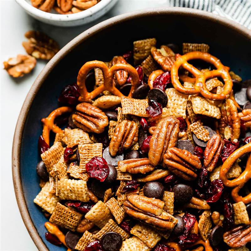 Pecan Snack Mix with Cranberries & Chocolate